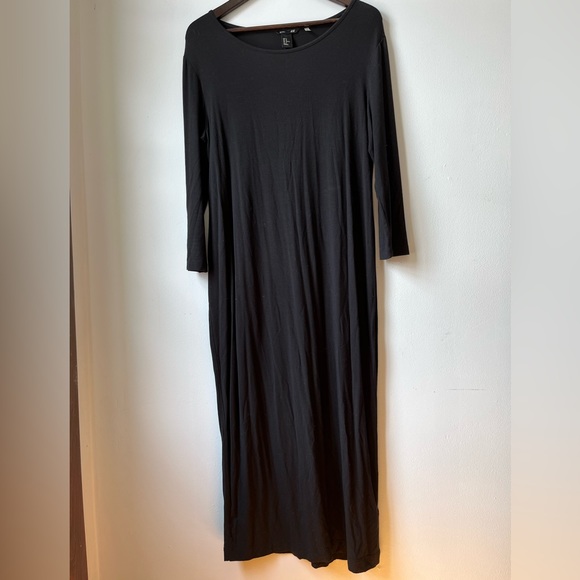 H&M dress - Picture 1 of 6